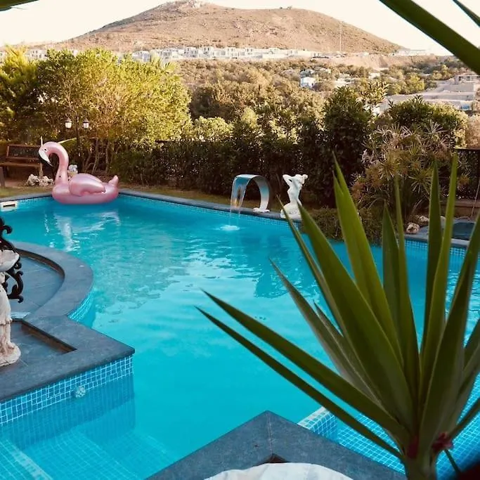 Villa Memories Guemuesluek'Te Oezel Havuzlu Villa Bodrum