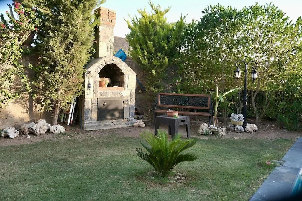 Villa Memories Guemuesluek'Te Oezel Havuzlu Villa Bodrum