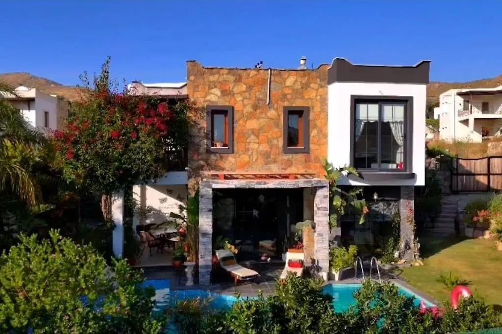 Villa Memories Guemuesluek'Te Oezel Havuzlu Villa Bodrum Turkey