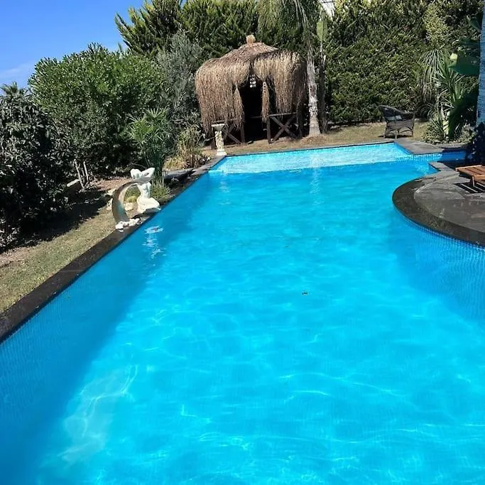 Villa Memories Guemuesluek'Te Oezel Havuzlu Villa Bodrum